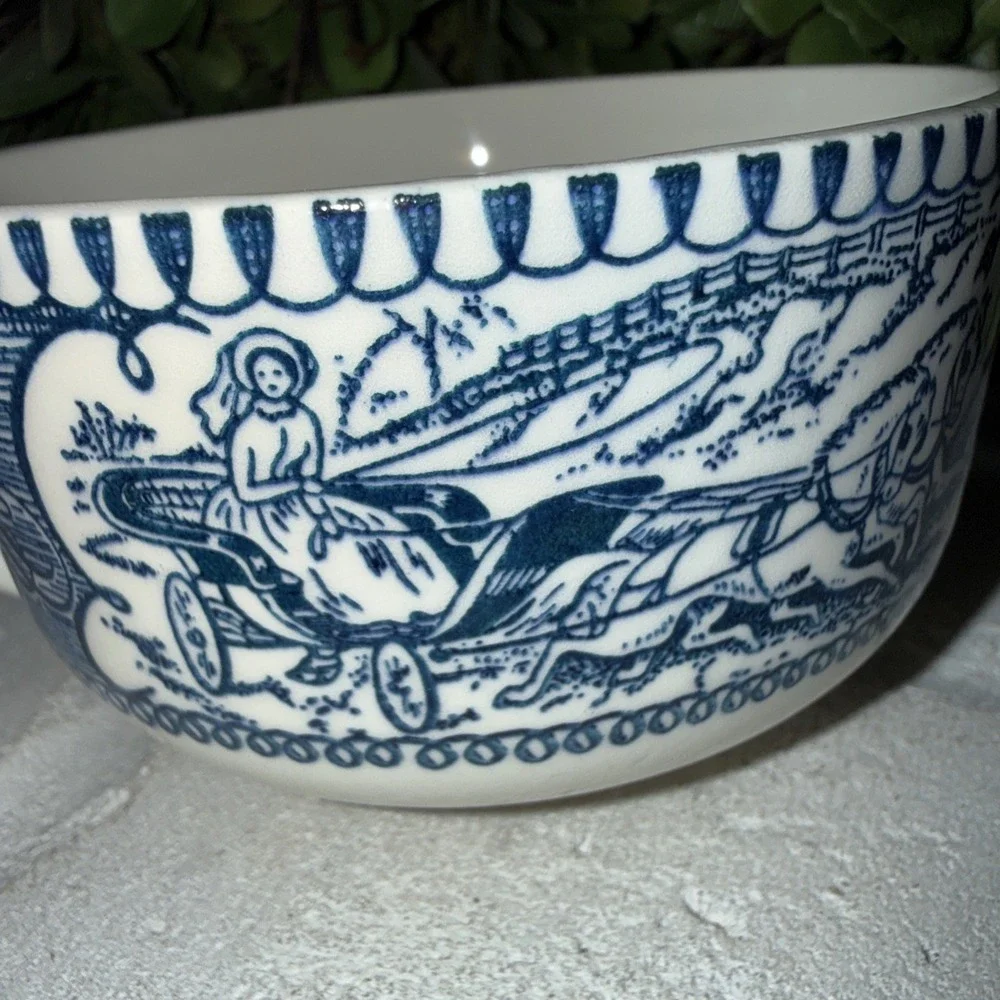 Currier & Ives Royal Vintage Blue Coffee Tea Cup Horse and Carriage Made‎ in USA